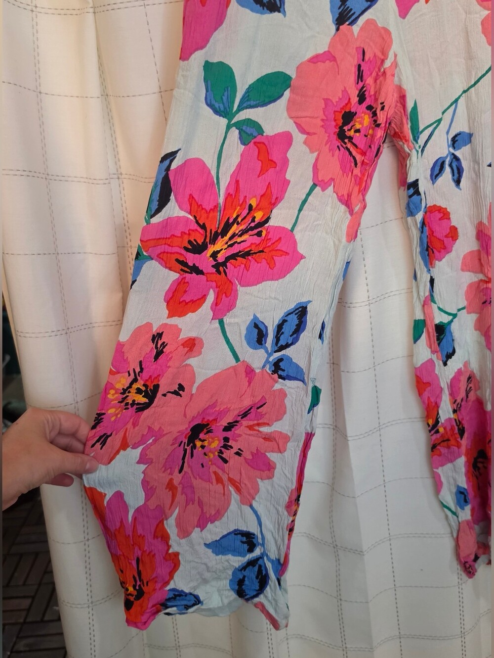 Billabong Gauzy Pants - Picture 7 of 7